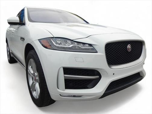 2017 Jaguar F-PACE 20d R-Sport