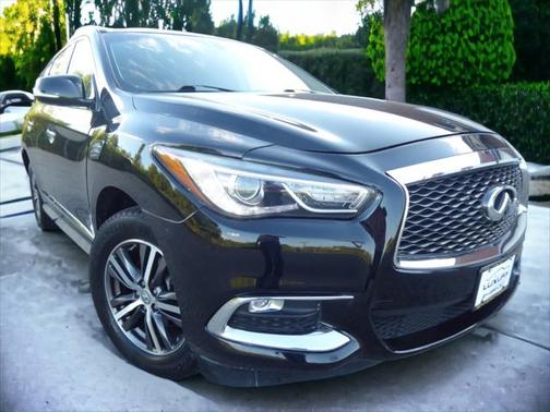 2017 INFINITI QX60 Base