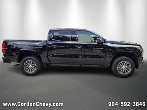 2025 Chevrolet Colorado LT