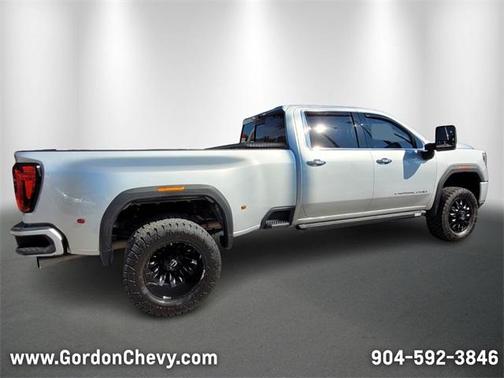 2022 GMC Sierra 3500 Denali