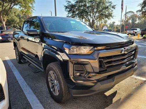 2023 Chevrolet Colorado LT