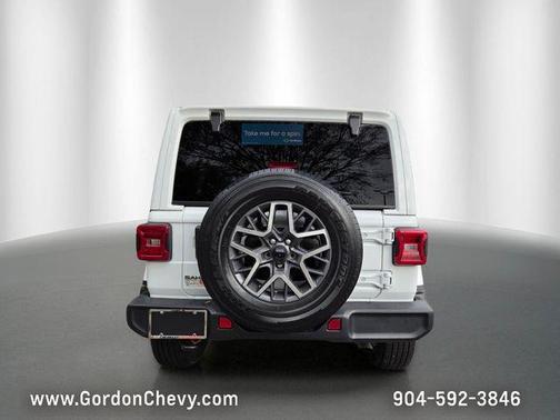 Bright White Clearcoat 2025 Jeep Wrangler Sahara