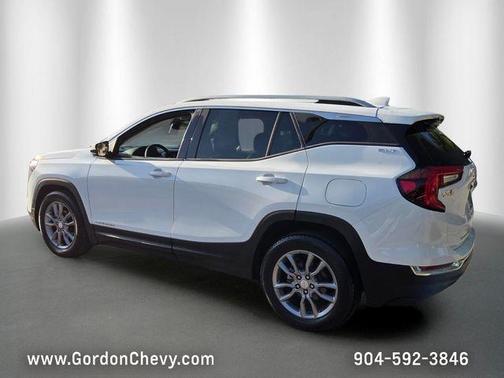 Summit White 2023 GMC Terrain SLT