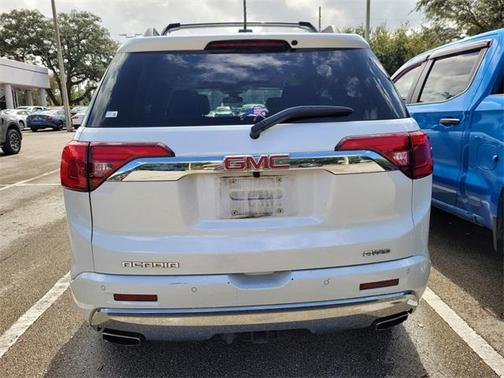 2018 GMC Acadia Denali
