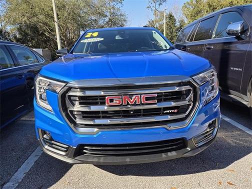 2024 GMC Terrain AT4