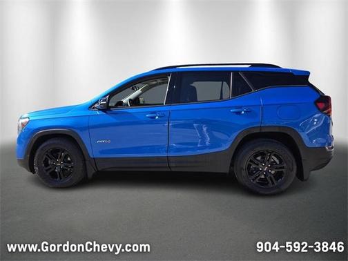 2024 GMC Terrain AT4