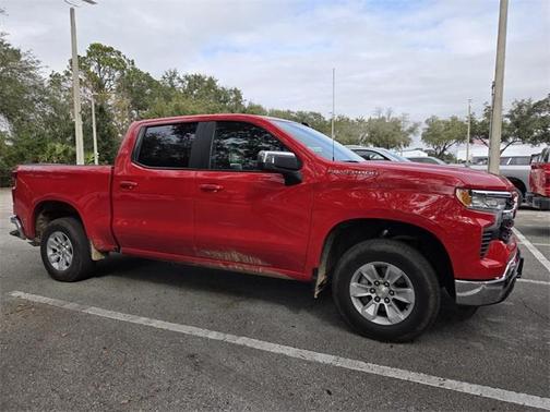 2025 Chevrolet Silverado 1500 LT
