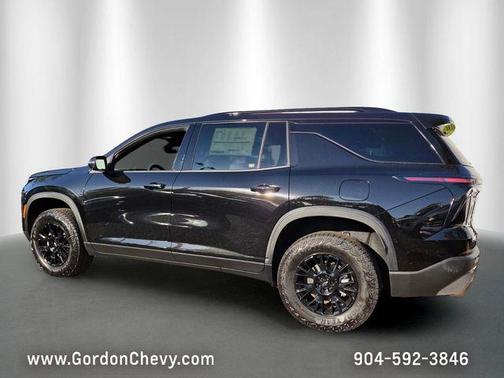 Mosaic Black Metallic 2026 Chevrolet Traverse Z71