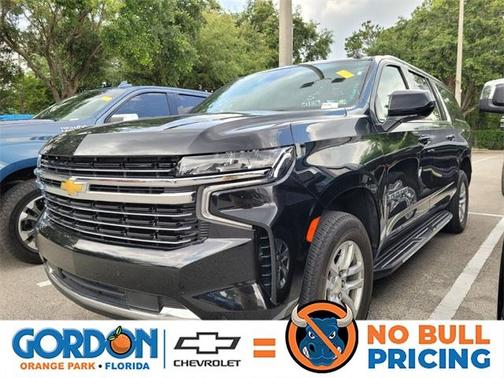 2023 Chevrolet Suburban LT