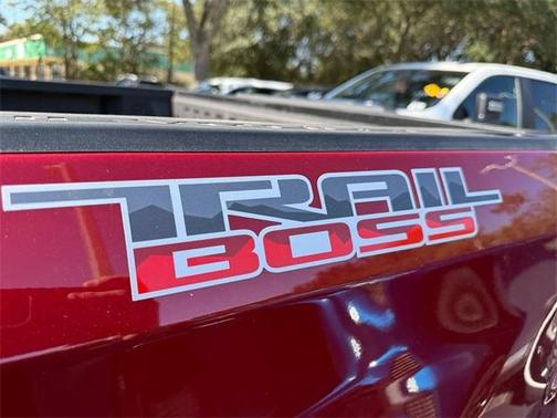 2025 Chevrolet Silverado 1500 LT Trail Boss