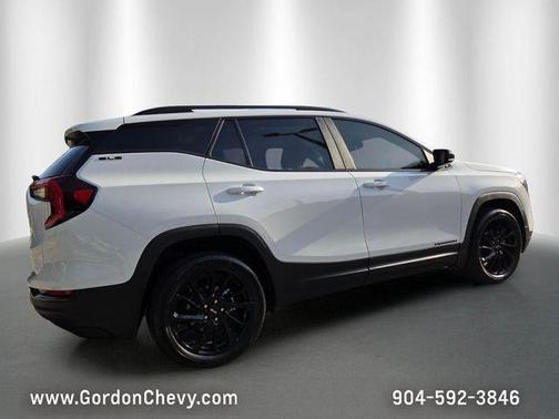 Summit White 2023 GMC Terrain SLE