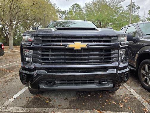 2024 Chevrolet Silverado 2500 Custom
