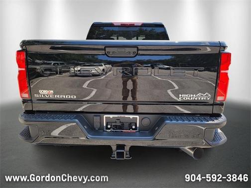 2025 Chevrolet Silverado 3500 High Country