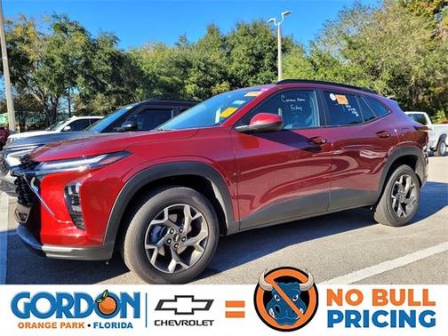 2025 Chevrolet Trax LT