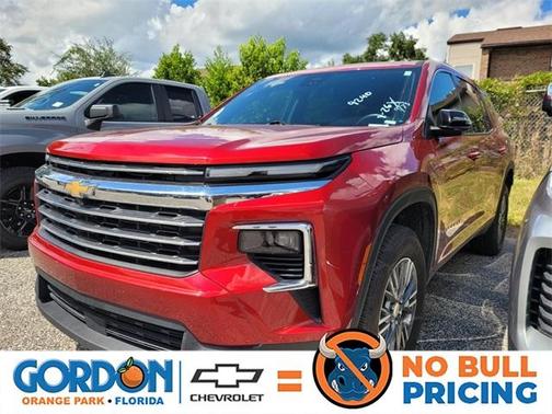 2025 Chevrolet Traverse LT