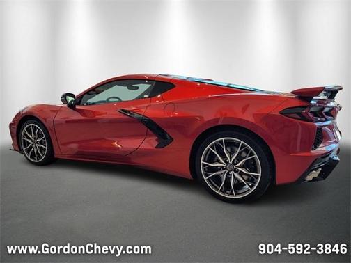 2026 Chevrolet Corvette Stingray w/2LT