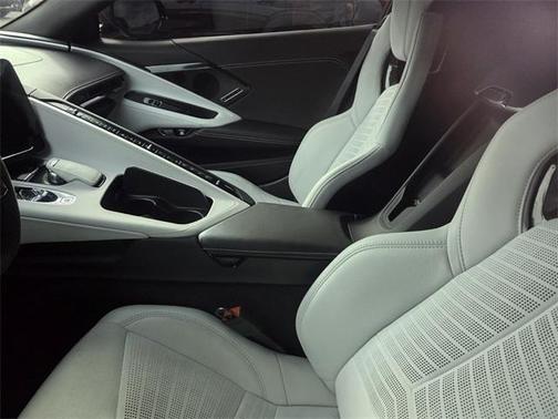 2024 Chevrolet Corvette Stingray w/2LT