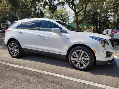 2025 Cadillac XT5 Premium Luxury