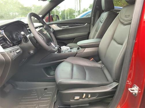 2024 Cadillac XT6 Premium Luxury FWD