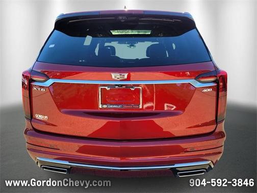 2024 Cadillac XT6 Premium Luxury FWD