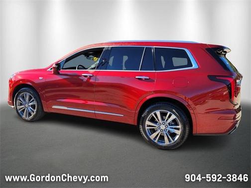 2024 Cadillac XT6 Premium Luxury FWD