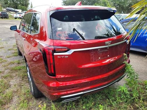 2024 Cadillac XT6 Premium Luxury FWD