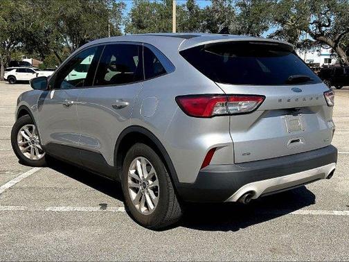 Ingot Silver 2020 Ford Escape SE