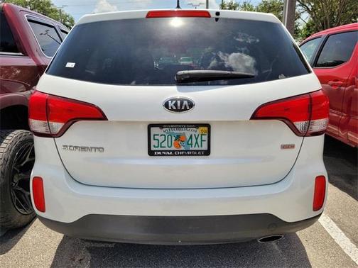 2014 Kia Sorento LX