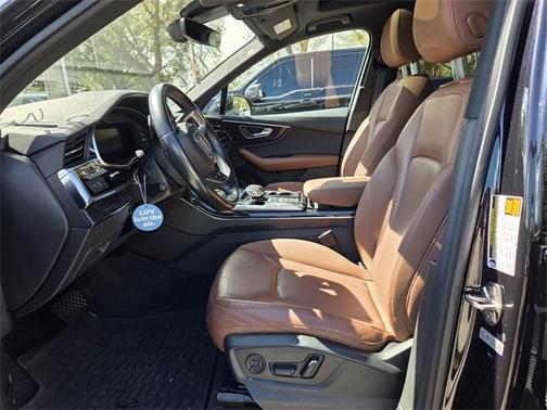 2021 Audi Q7 55 Premium Plus