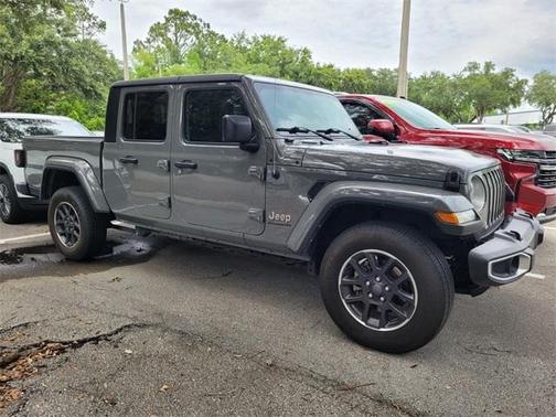 2023 Jeep Gladiator Overland