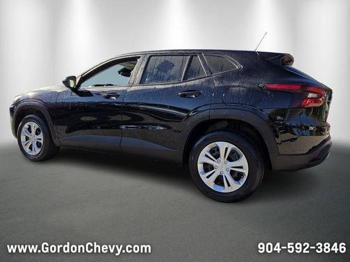 Mosaic Black Metallic 2024 Chevrolet Trax LS