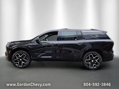 Mosaic Black Metallic 2026 Chevrolet Traverse High Country
