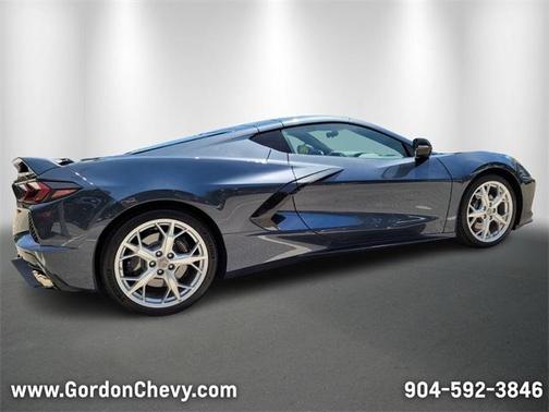 2021 Chevrolet Corvette Stingray w/2LT