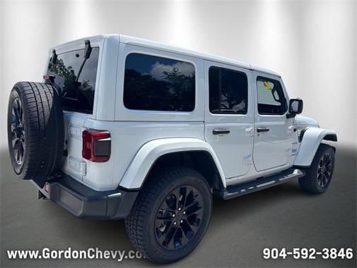 2022 Jeep Wrangler Unlimited 4xe Sahara