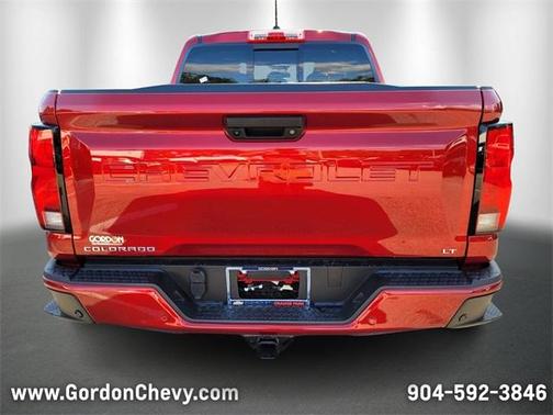 2024 Chevrolet Colorado LT