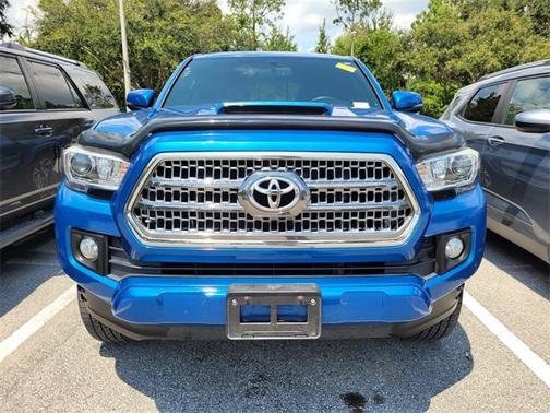 2017 Toyota Tacoma SR5