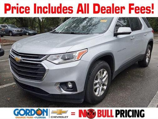 Silver Ice Metallic 2019 Chevrolet Traverse LT Cloth