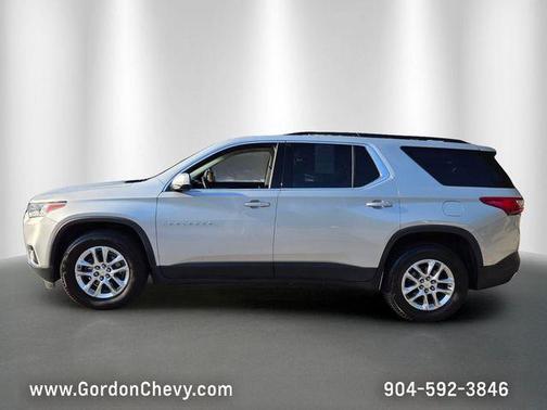 Silver Ice Metallic 2019 Chevrolet Traverse LT Cloth