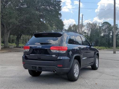 Photo 4 of 28 of 2014 Jeep Grand Cherokee Laredo