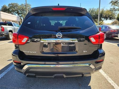 2019 Nissan Pathfinder SV