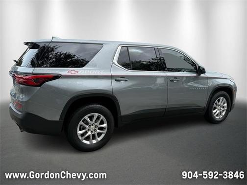 2023 Chevrolet Traverse LS