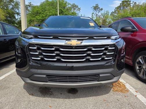 Mosaic Black Metallic 2025 Chevrolet Equinox LT