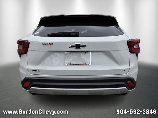 Summit White 2026 Chevrolet Trax LT