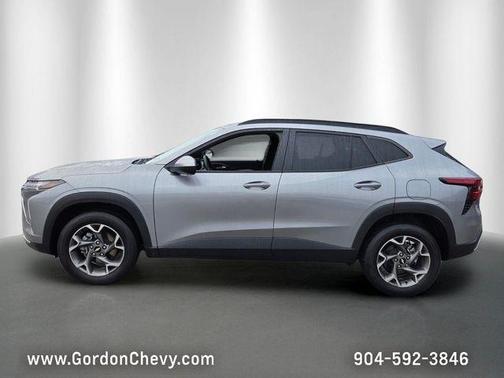 Sterling Gray Metallic 2025 Chevrolet Trax LT