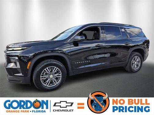 2024 Chevrolet Traverse LT