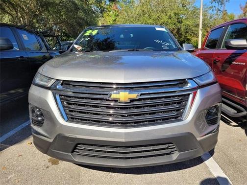 2024 Chevrolet Traverse Limited LT Cloth