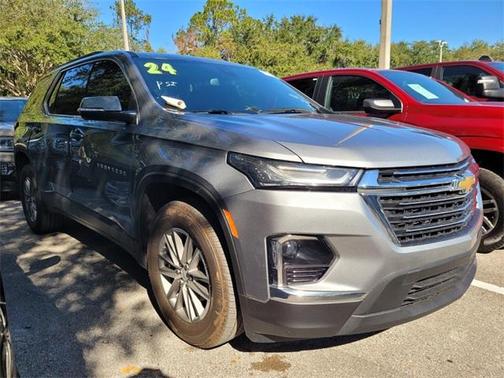 2024 Chevrolet Traverse Limited LT Cloth