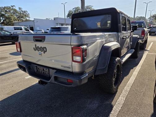 2020 Jeep Gladiator Sport