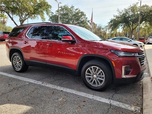 2023 Chevrolet Traverse LT Cloth