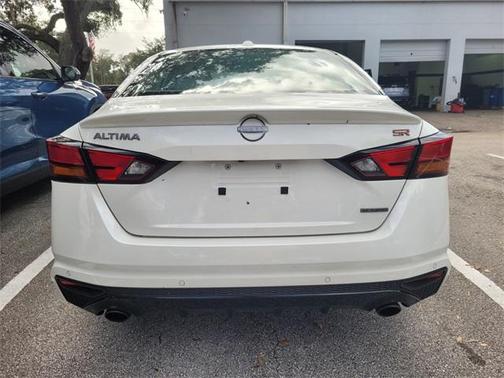 2024 Nissan Altima 2.0 SR